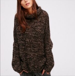 ⛄️ Free People She's All That Cowl Neck Sweater